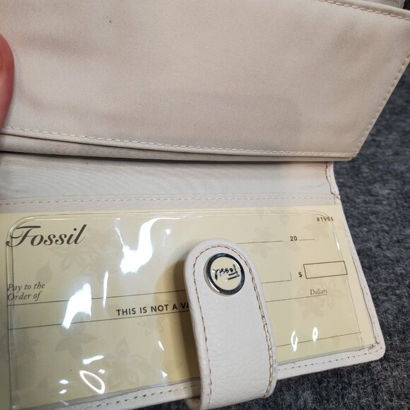 FOSSIL Trifold White Genuine Leather Wallet Snap Clutch - Picture 7 of 7